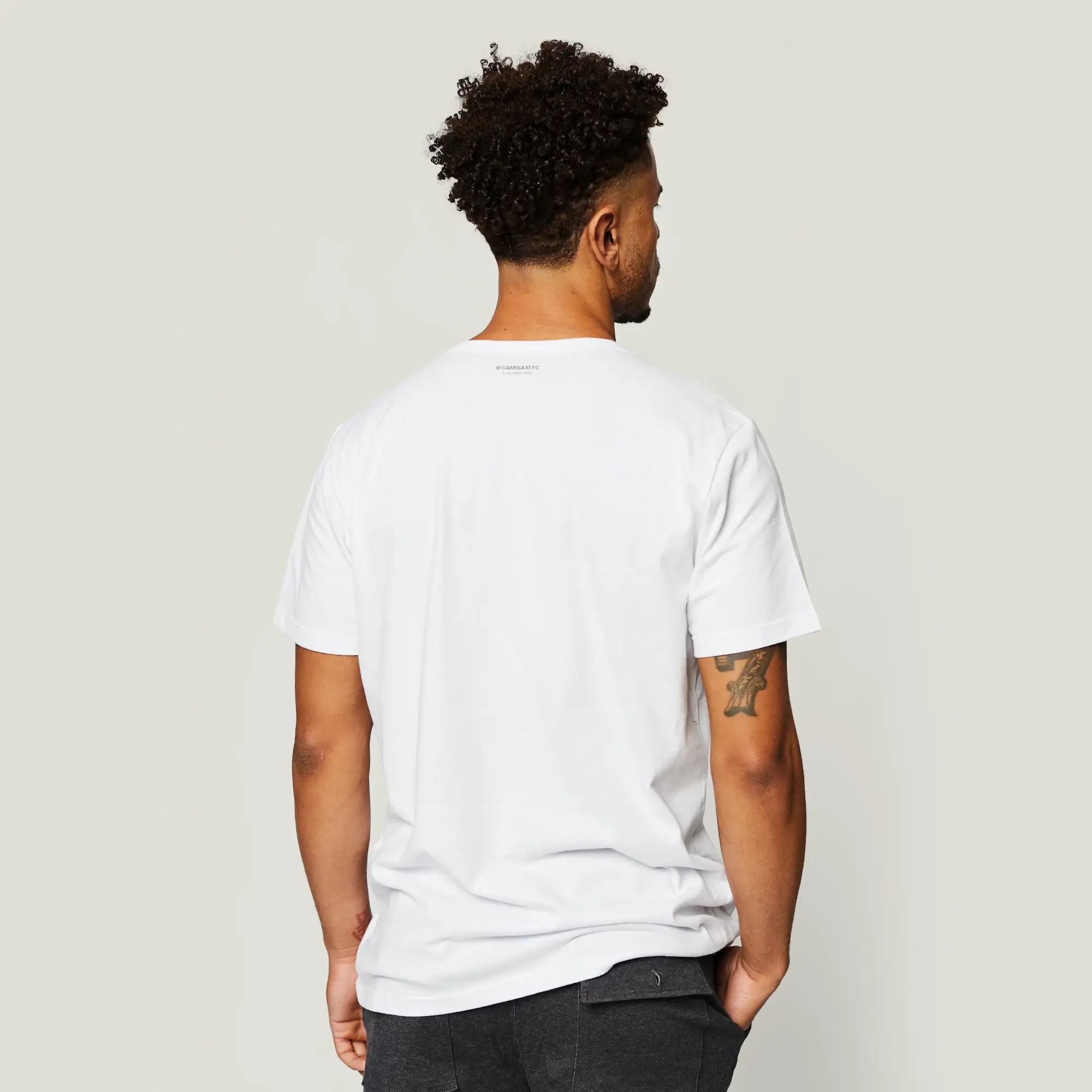 Camiseta garoto dinamite