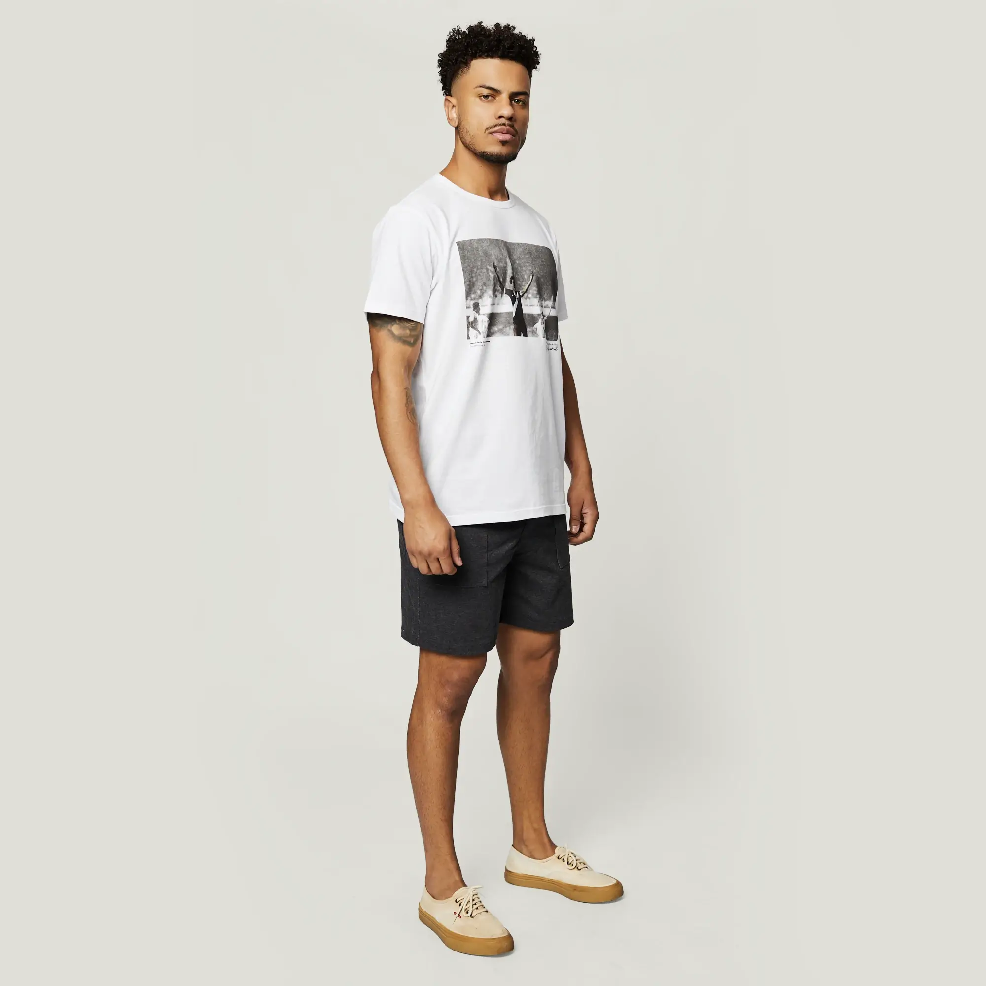 Camiseta garoto dinamite