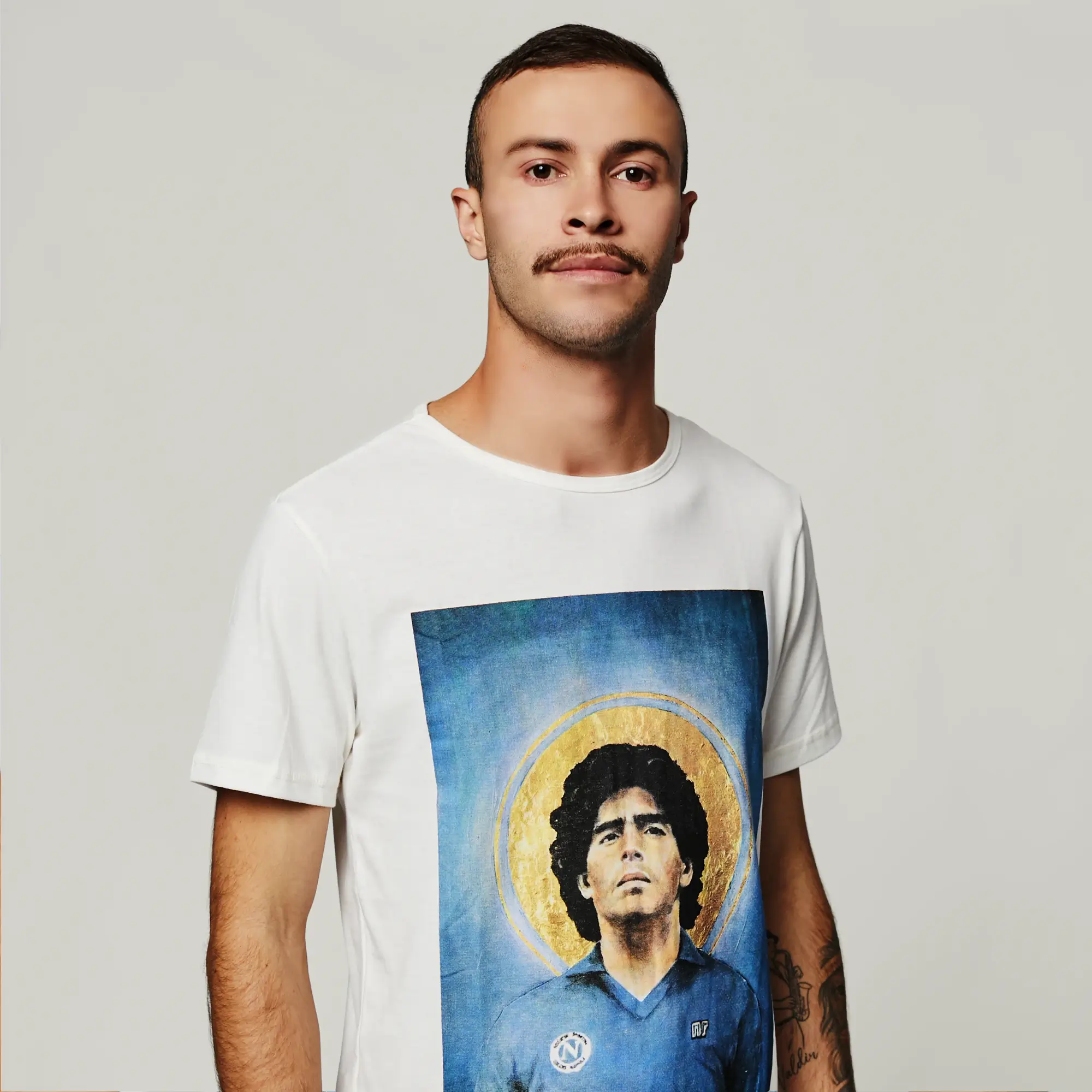 Camiseta saint maradona