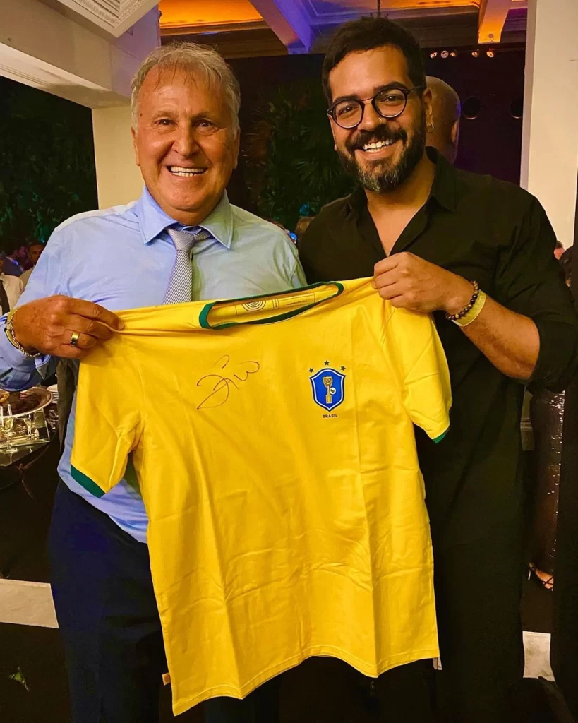 Camiseta Brasil 82 Amarela - Cainã Cavalcante​
